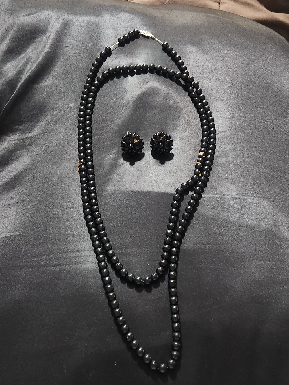 Vintage Signed Germany Black Beaded Strand Necklace Screw Back Earrings FRAGILE